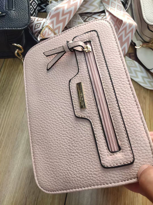 Trendy Crossbody Handbags for Women – Stylish PU Leather Shoulder Bags with Patterned Strap