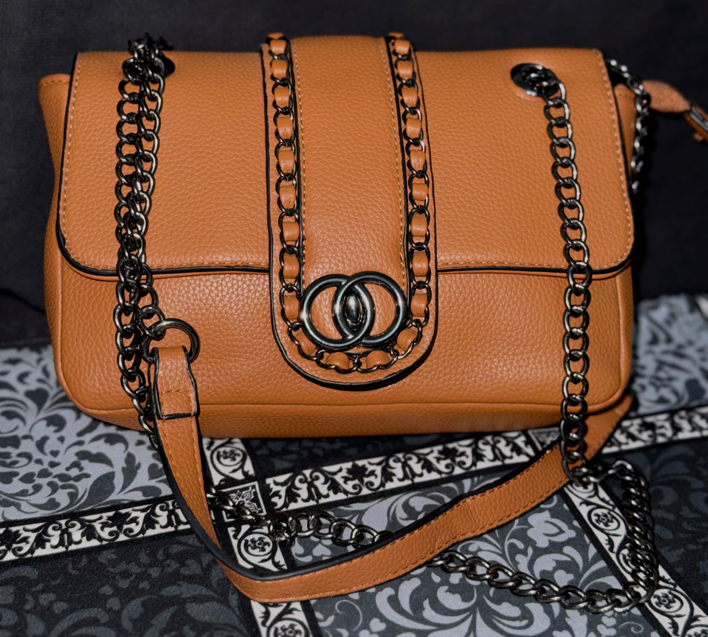 Luxe Chain-Link Tan Handbag – Premium Leather Shoulder Bag for Women | Lace & Luxe Pakistan