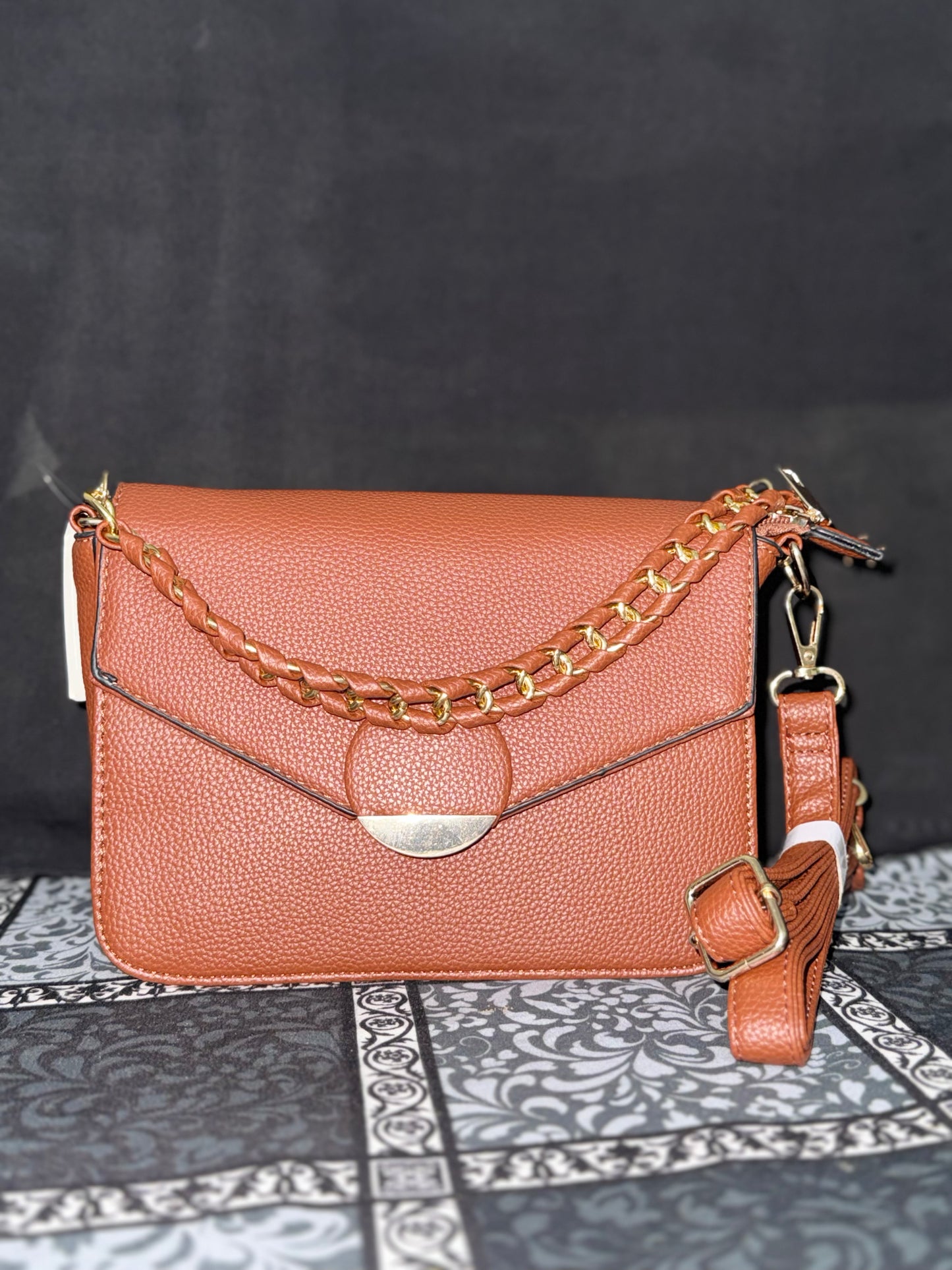 Elegant Chain Crossbody Shoulder Bag – Luxury Everyday Handbag for Women