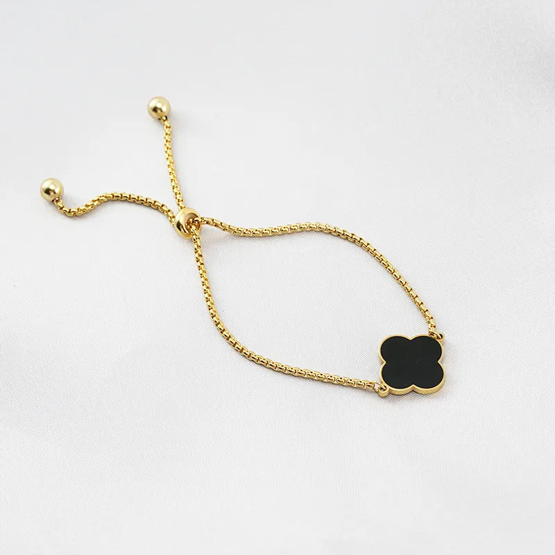 Elegant Clover Charm Adjustable Bracelet – Gold-Plated Minimalist Jewelry for Women