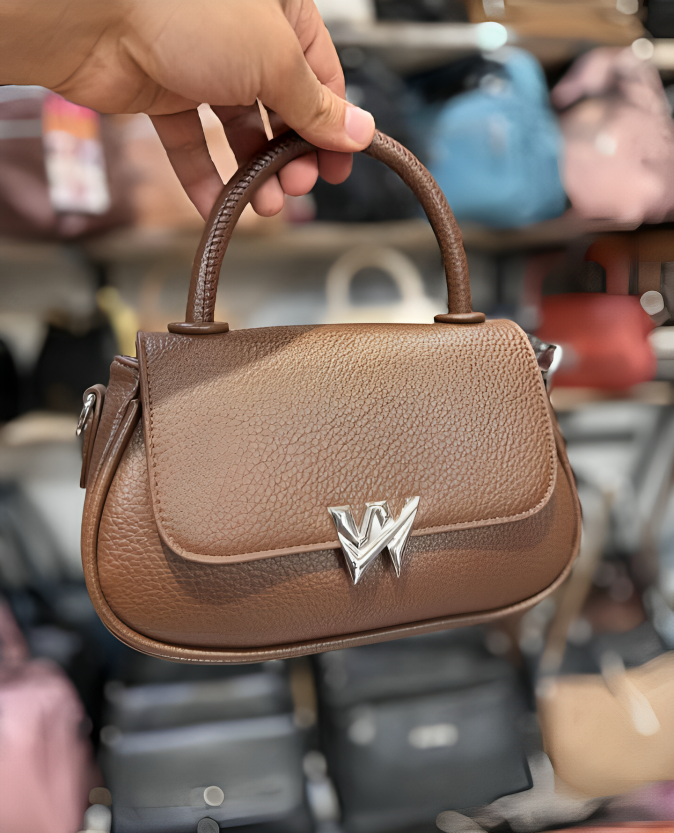 Luxury Leather Top Handle Handbag with Detachable Strap – Elegant Everyday Bag
