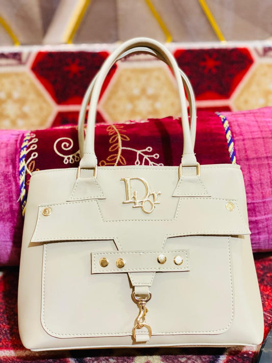 Luxury Cream Handbag for Women – Designer-Inspired Tote with Gold Detailing