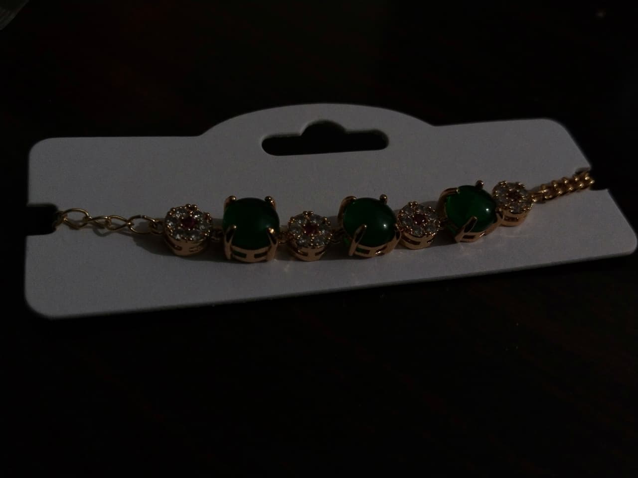 Elegant Green Gemstone & Crystal Bracelet – Gold-Plated Adjustable Women’s Jewelry